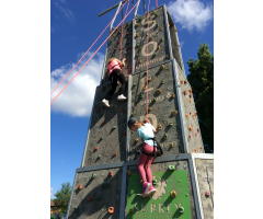 Climbing Wall 4